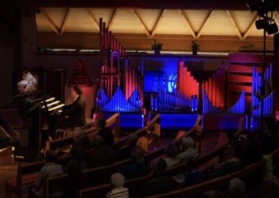 Thomas Ospital à l'orgue "Gulliver"